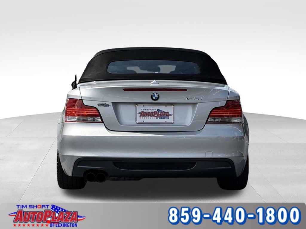 Used 2009 BMW 135i Convertible RWD image 7