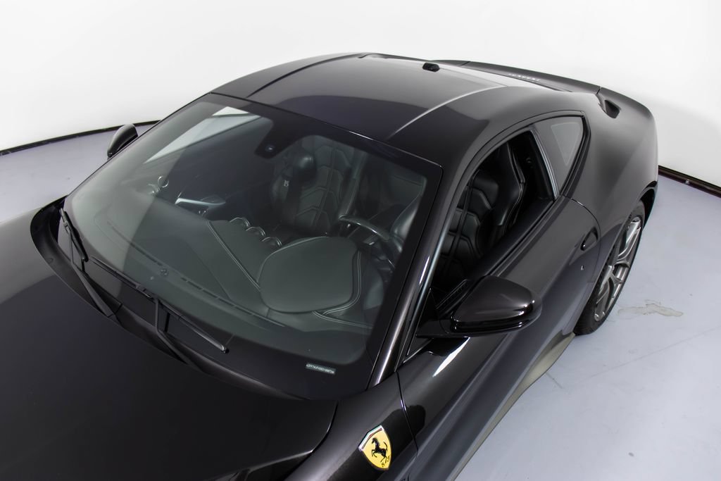 Used 2014 Ferrari F12 Berlinetta RWD image 31