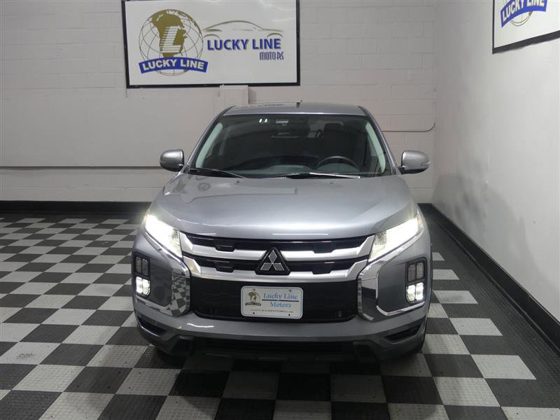 Used 2025 Mitsubishi Outlander Sport SE image 3