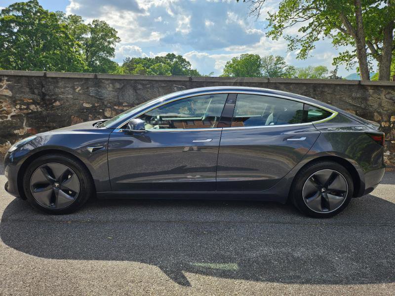 Used 2018 Tesla Model 3 Long Range AWD/4WD image 7