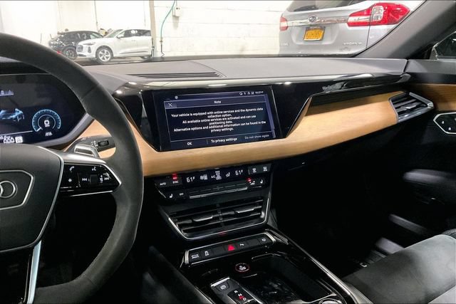 Certified 2023 Audi e-tron GT Premium Plus AWD/4WD image 6