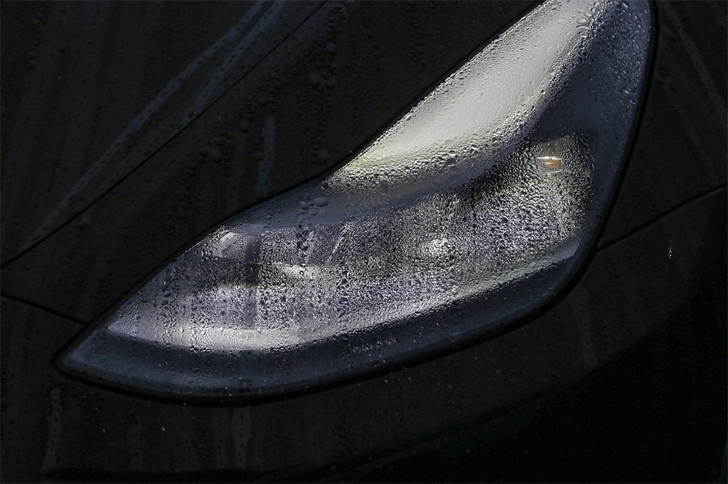 Used 2022 Tesla Model Y Performance image 5