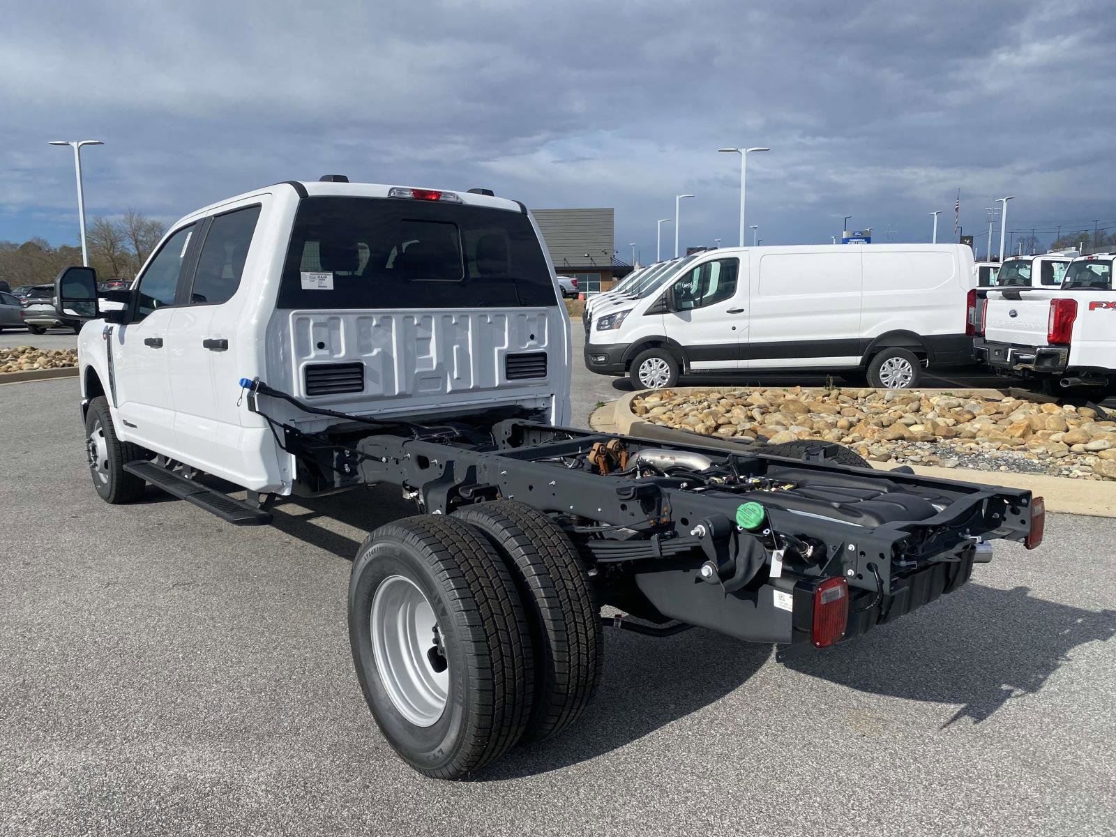 New 2026 Ford F350 XL w/ XL Chrome Package image 5