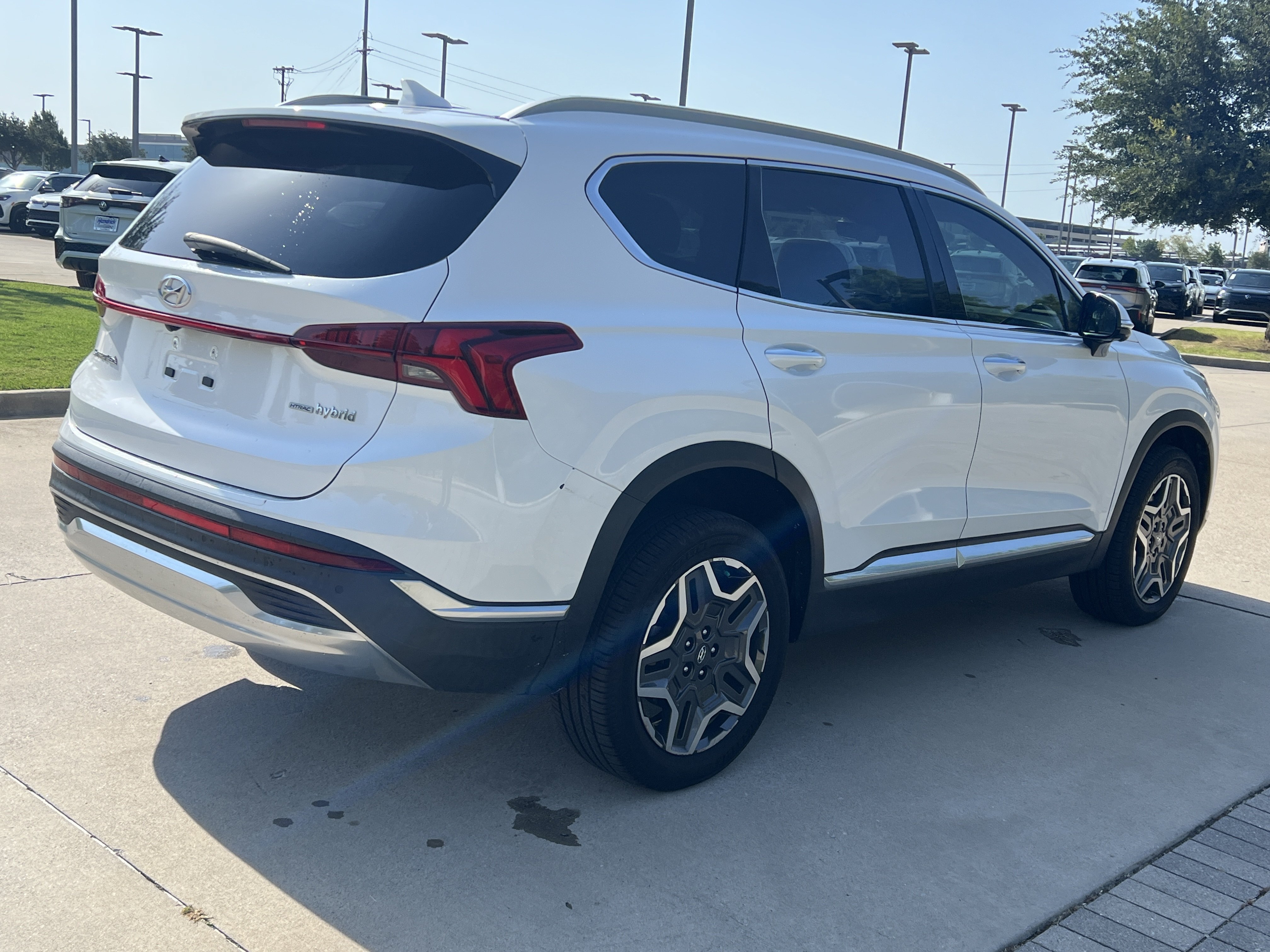 Used 2023 Hyundai Santa Fe SEL Premium AWD/4WD image 9