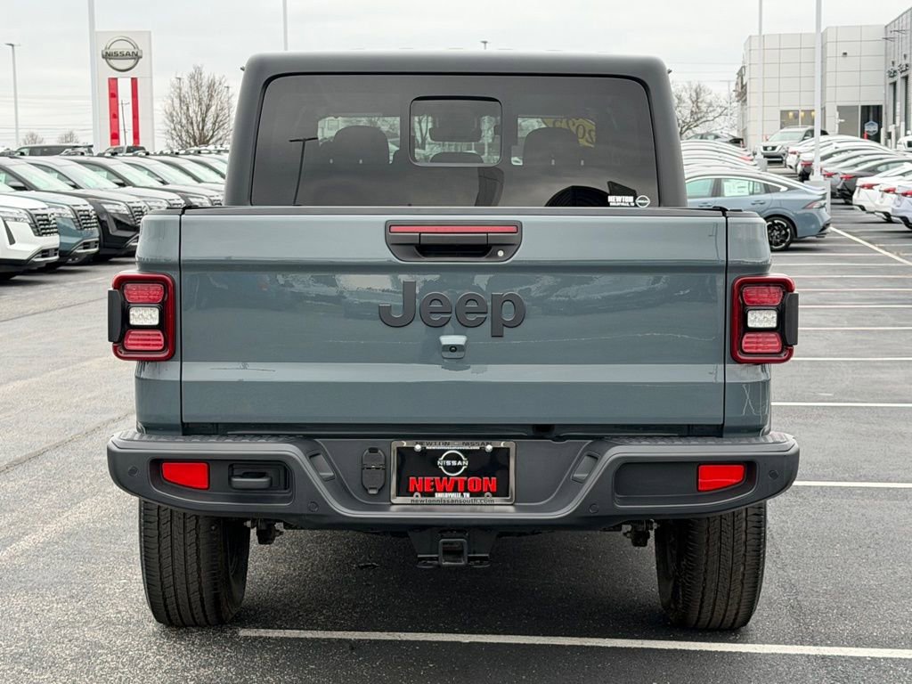 Used 2025 Jeep Gladiator Willys image 7