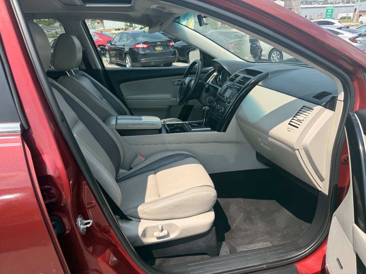 Used 2012 MAZDA CX-9 Touring w/ Moonroof & Bose Audio Pkg AWD/4WD image 34
