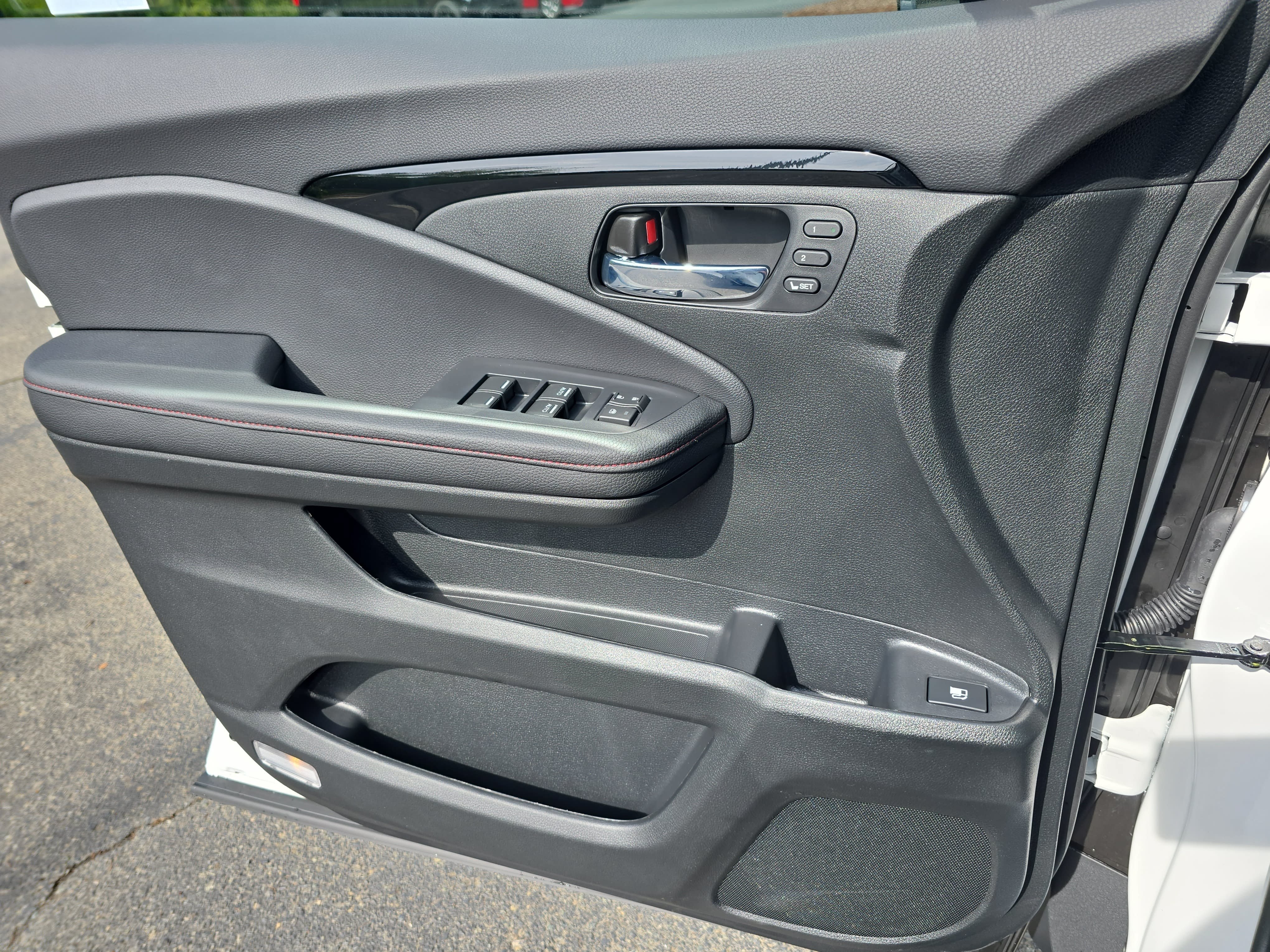 New 2026 Honda Ridgeline Black Edition image 27