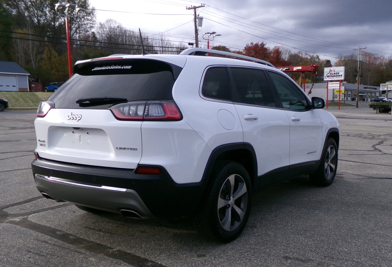 Used 2020 Jeep Cherokee Limited image 13