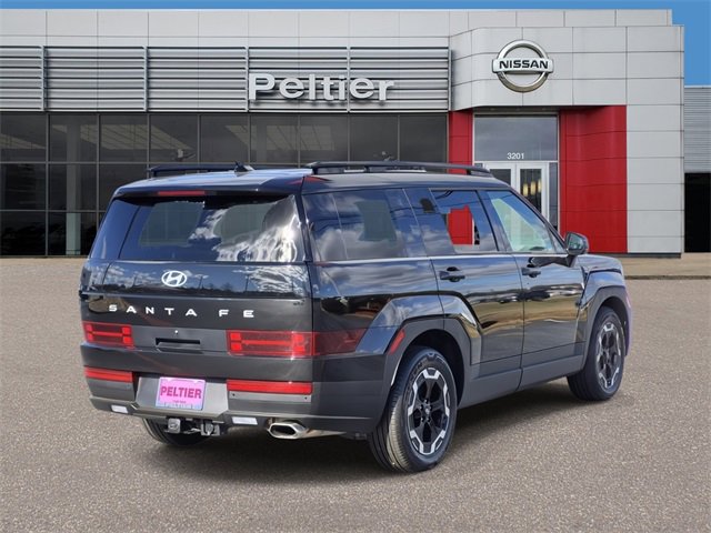 Used 2025 Hyundai Santa Fe SEL image 6