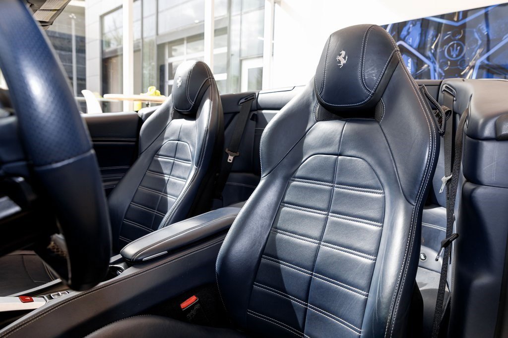 Used 2016 Ferrari California T image 26