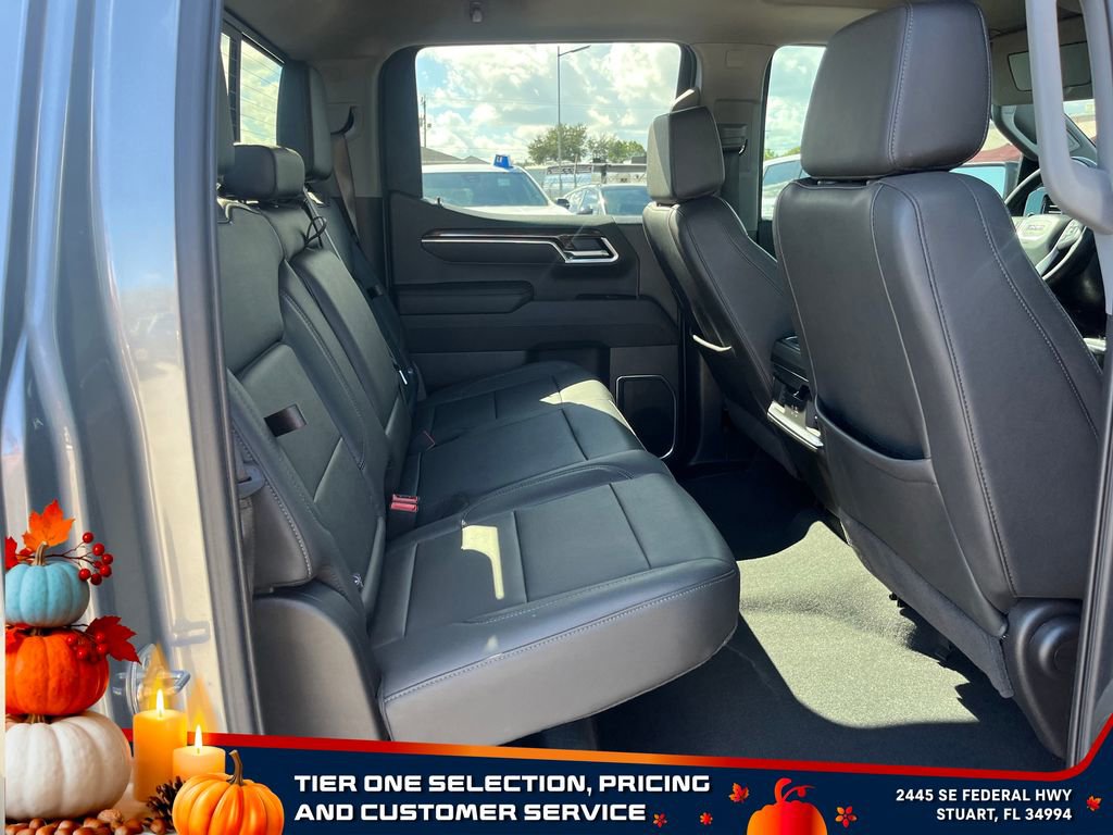 Used 2025 GMC Sierra 1500 Elevation w/ Elevation Premium Package image 16