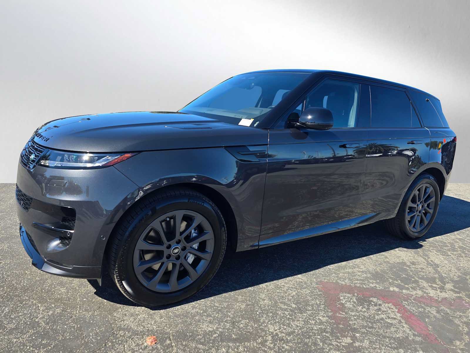 New 2025 Land Rover Range Rover Sport Dynamic SE