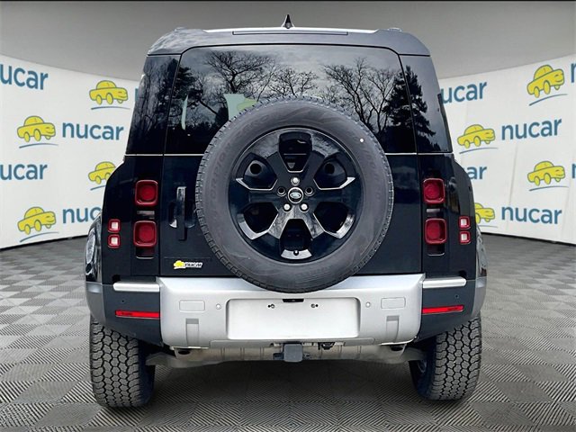 Used 2024 Land Rover Defender 110 S image 4