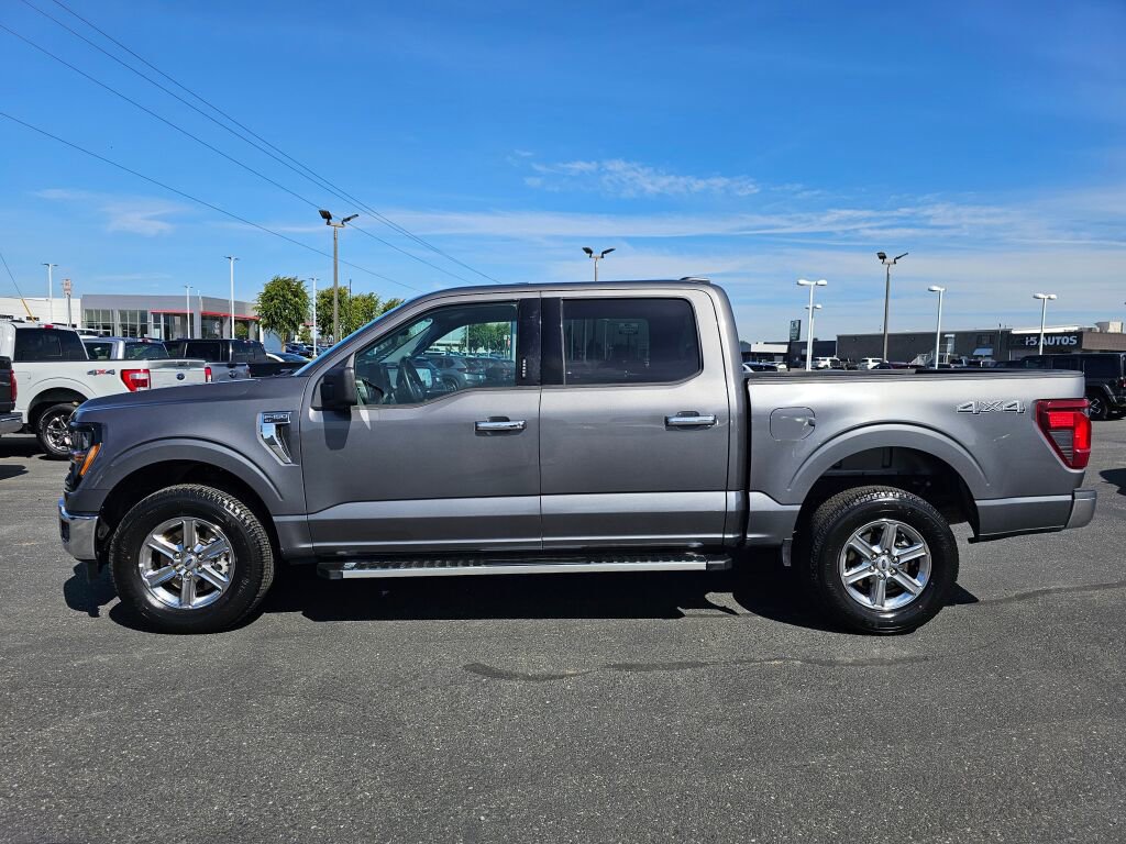 Used 2024 Ford F150 XLT w/ Tow/Haul Package image 2