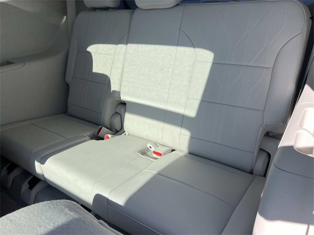 New 2026 Buick Enclave Avenir w/ Super Cruise Package image 13