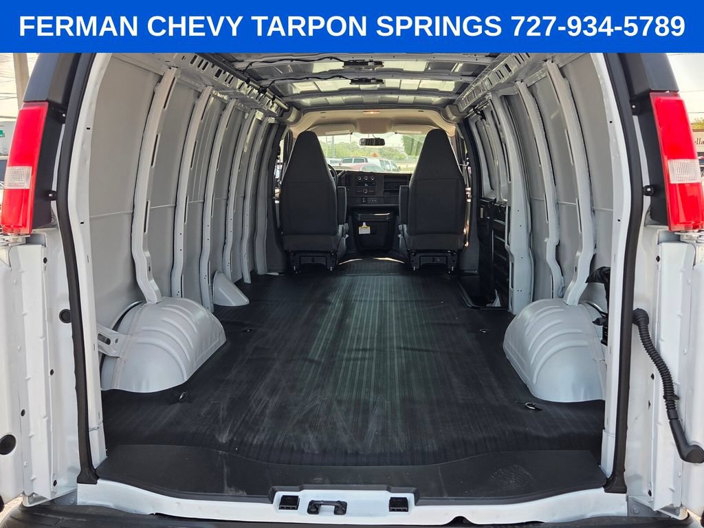 New 2025 Chevrolet Express 3500 Extended w/ Driver Convenience Package RWD image 15