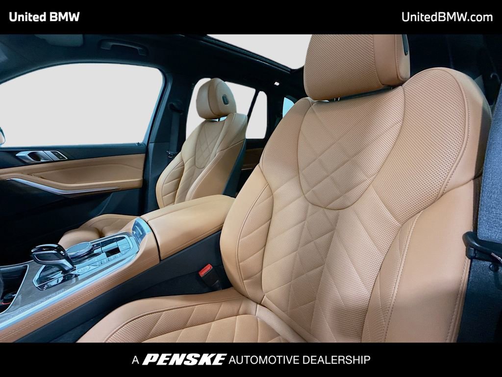 Certified 2023 BMW X5 sDrive40i image 5