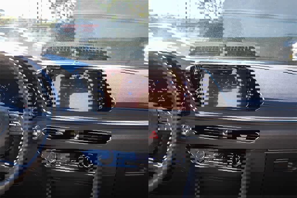 Certified 2023 Hyundai Sonata SEL w/ Convenience Package image 17