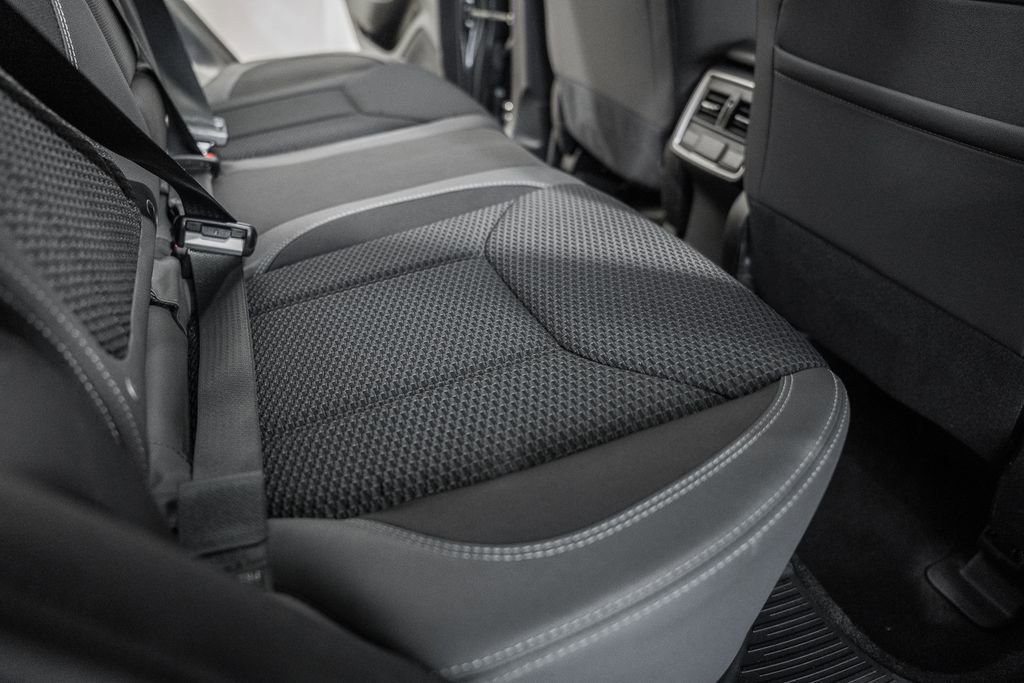 Used 2022 Subaru Forester Premium image 31