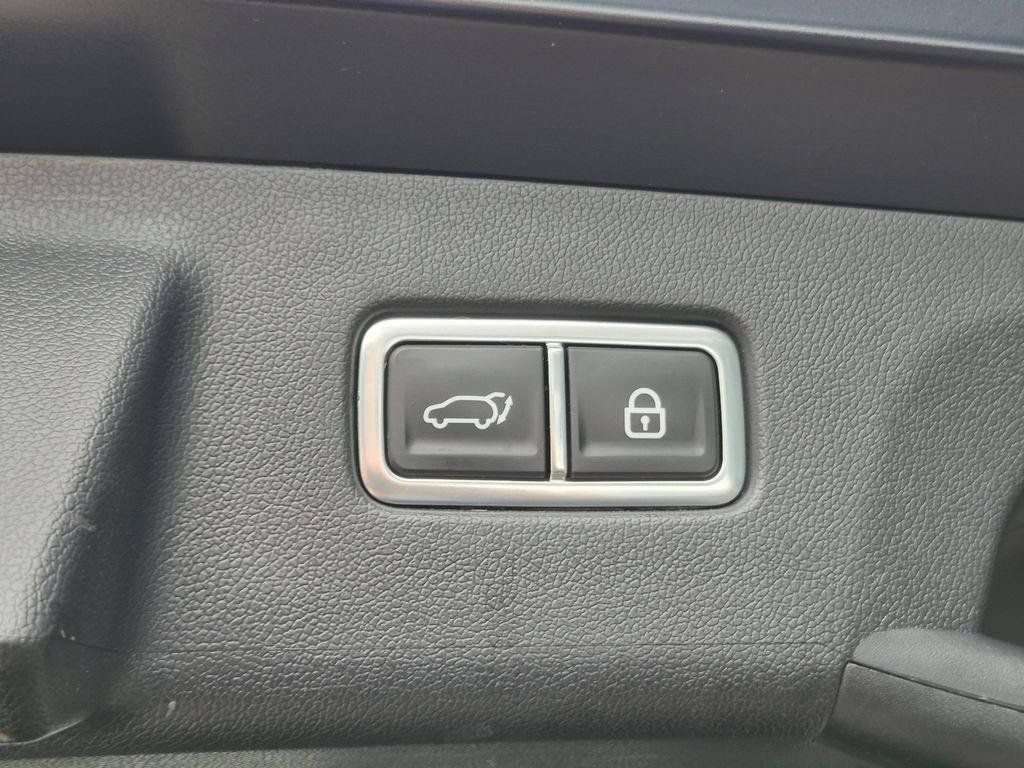 Certified 2023 Kia Sorento EX AWD/4WD image 11