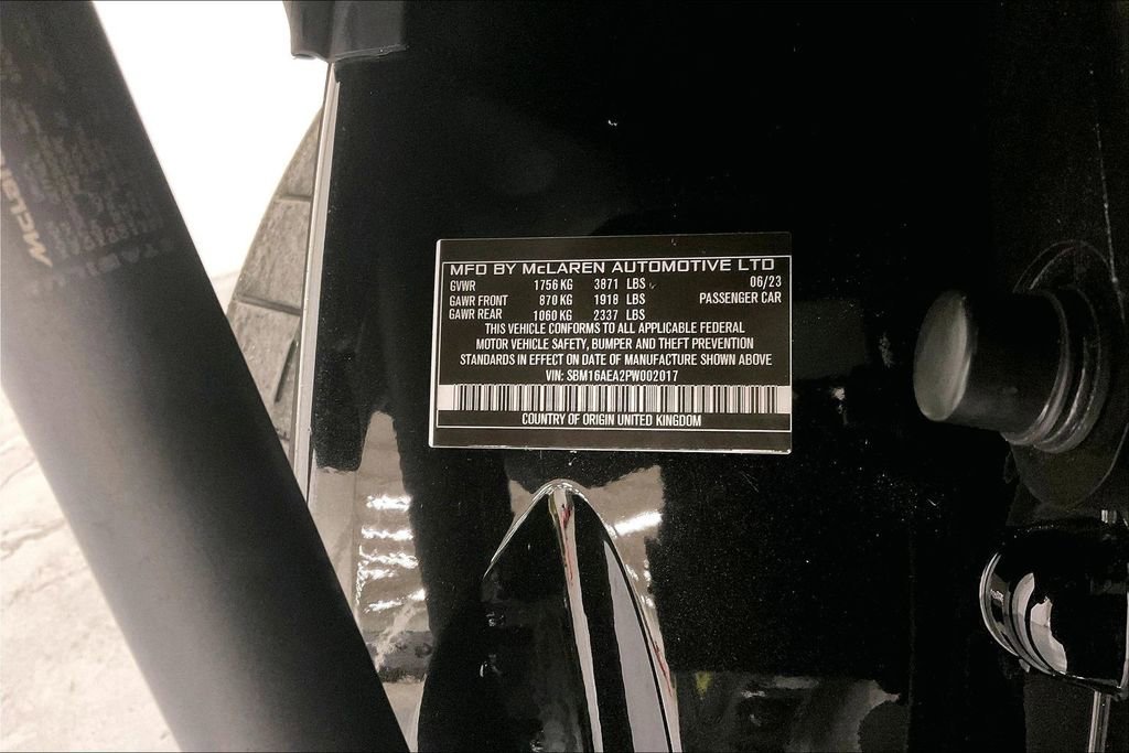 Used 2023 McLaren Artura image 34