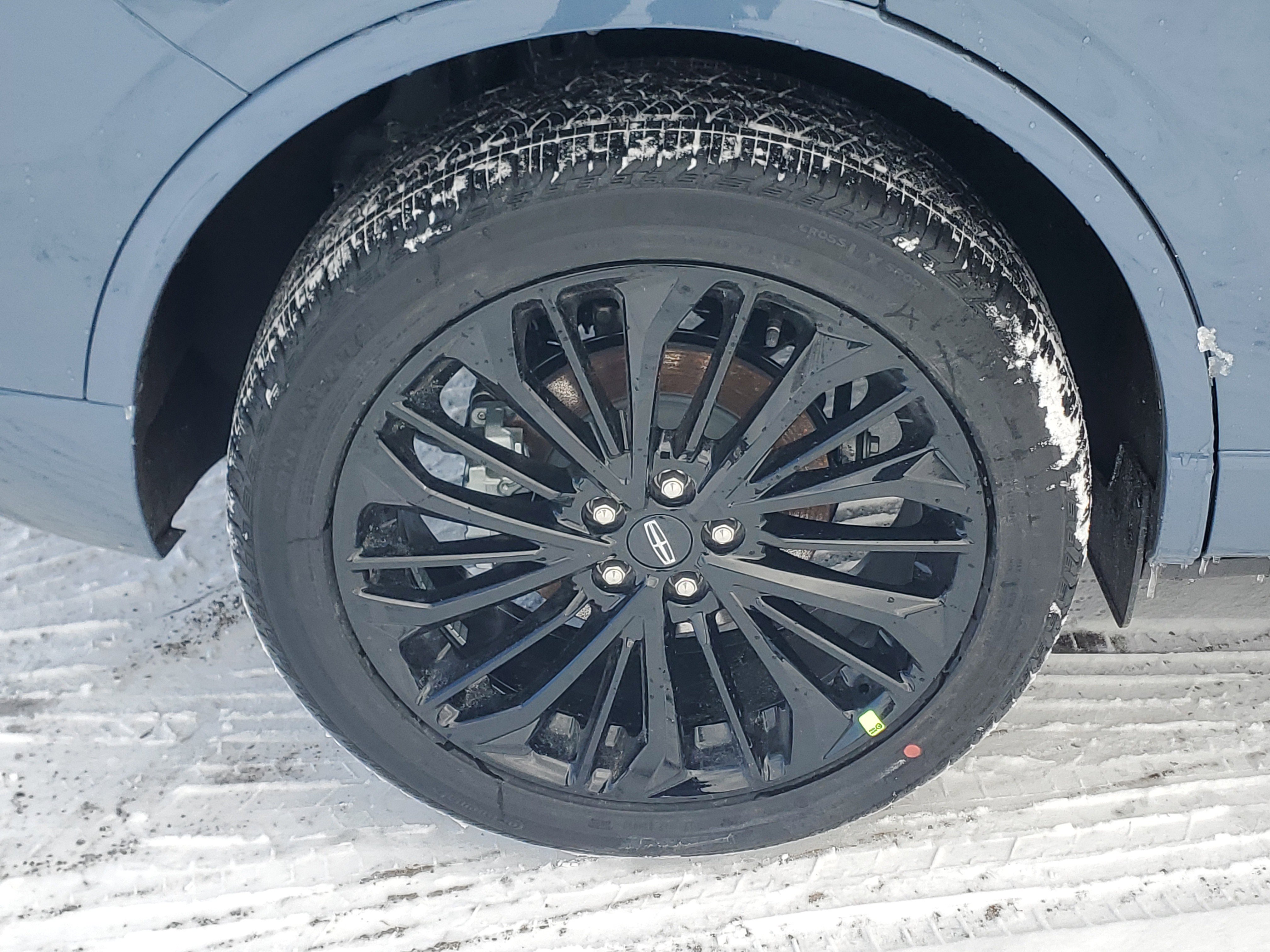 New 2026 Lincoln Corsair Premiere image 5