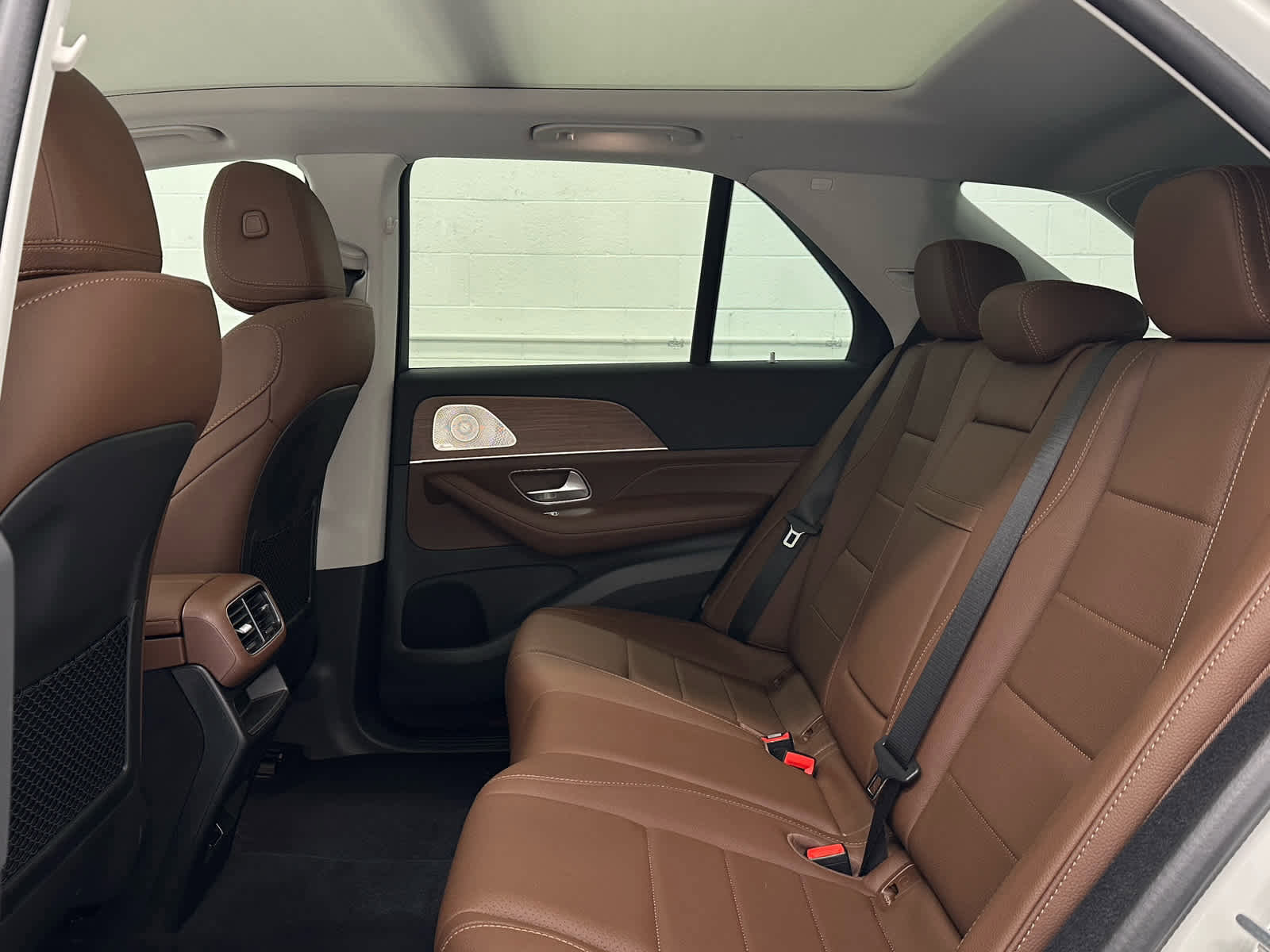 Used 2025 Mercedes-Benz GLE 350 4MATIC image 14