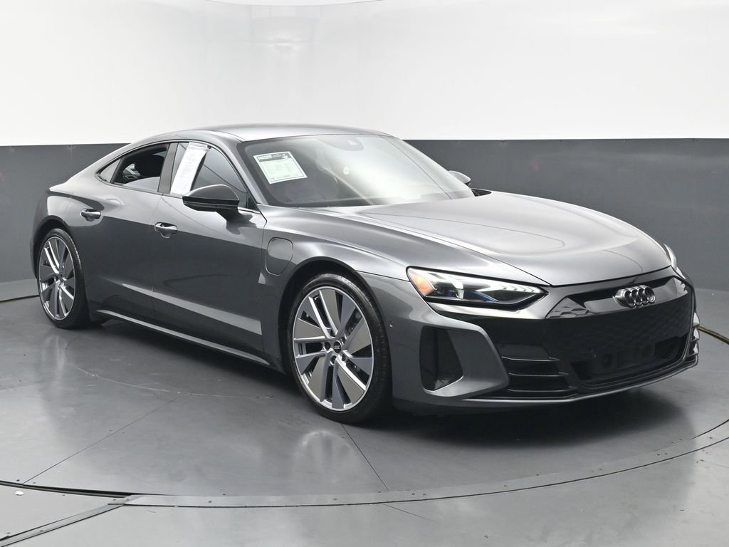 Used 2022 Audi e-tron GT Prestige w/ Prestige Package AWD/4WD image 3