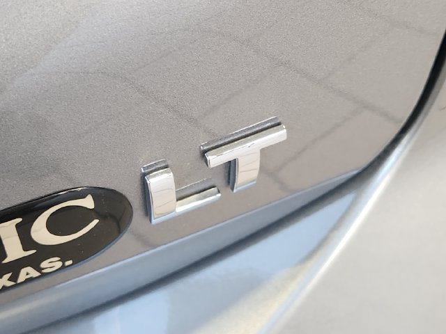 Used 2024 Chevrolet Equinox LT FWD image 10