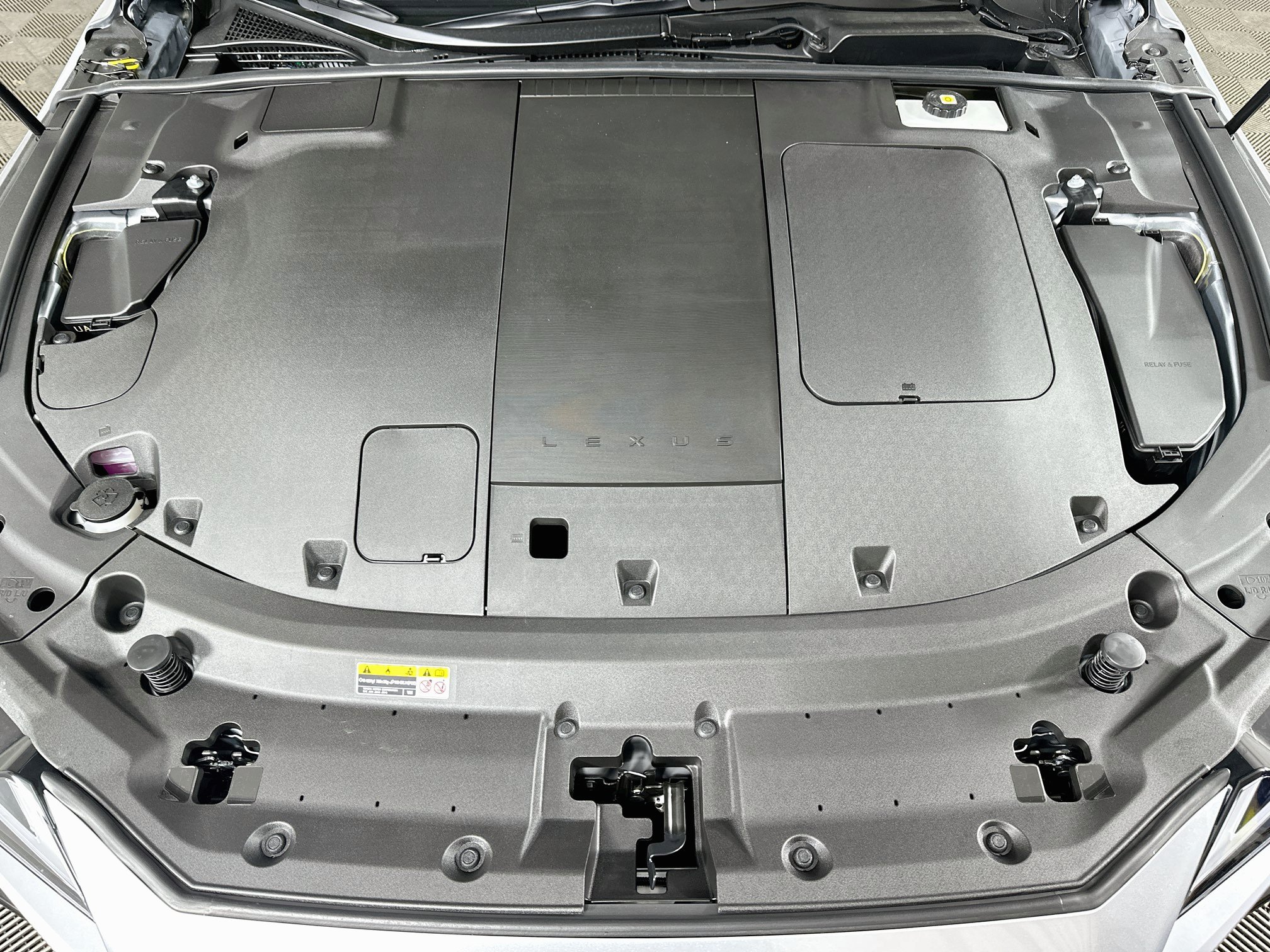 New 2026 Lexus ES 350e w/ Convenience Package FWD image 28