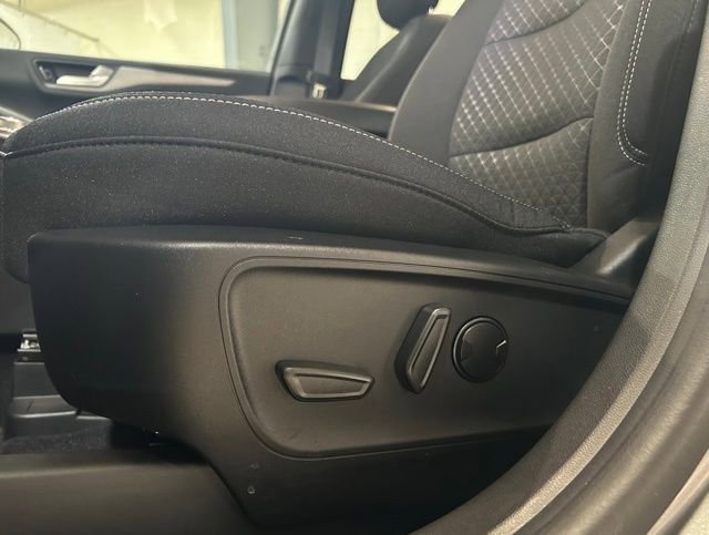 Used 2023 Ford Escape Active w/ Tech Pack #2 image 20