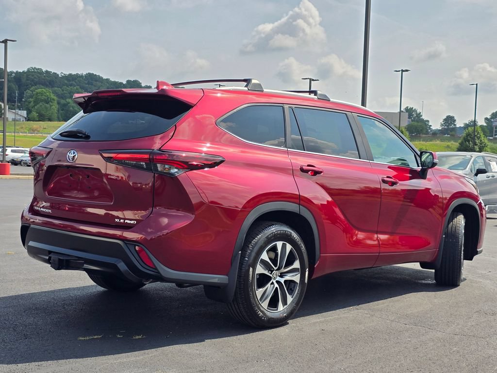 New 2026 Toyota Highlander XLE AWD/4WD image 8
