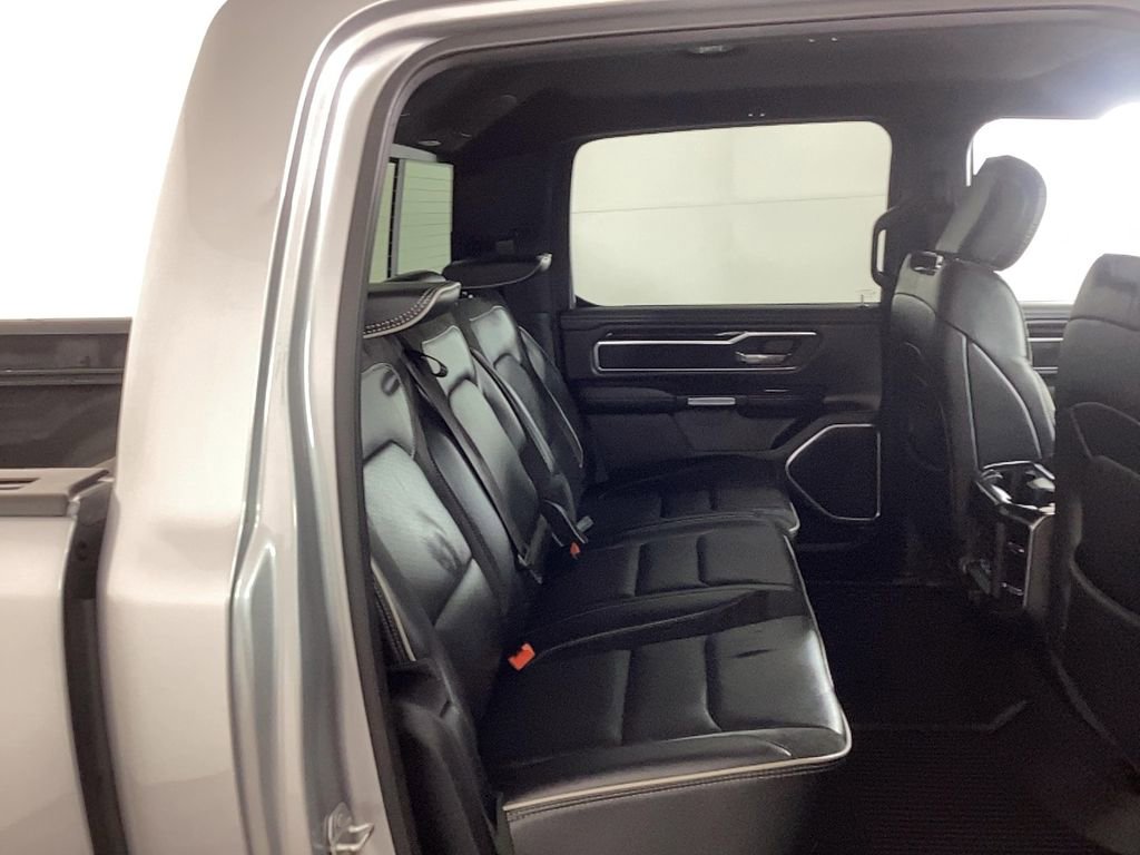 Used 2022 RAM 1500 Laramie w/ Sport Appearance Package image 11