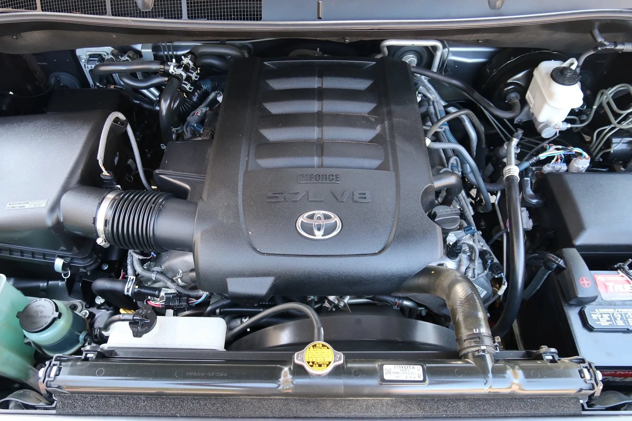 Used 2013 Toyota Sequoia Limited AWD/4WD image 32