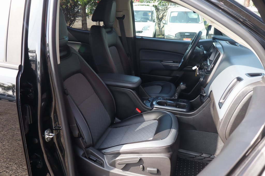 Used 2019 Chevrolet Colorado Z71 image 45