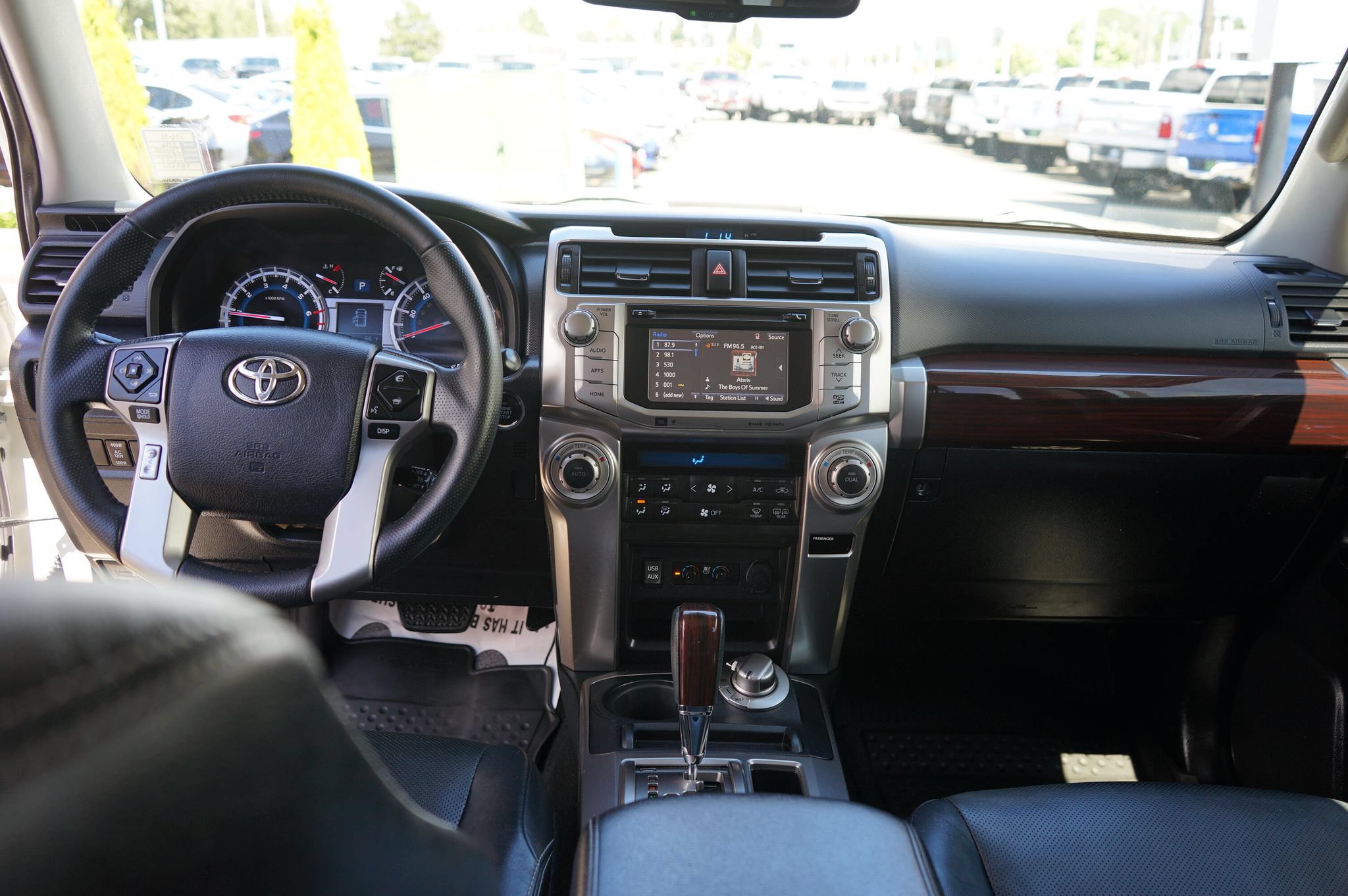 Used 2016 Toyota 4Runner Limited AWD/4WD image 16