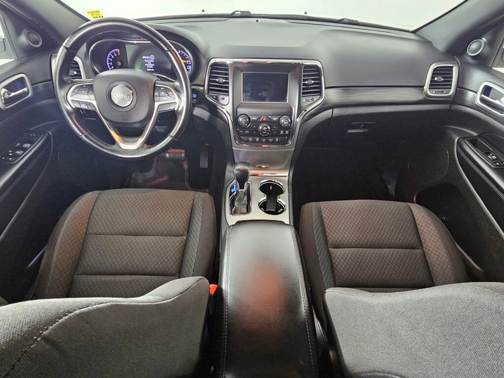 Used 2021 Jeep Grand Cherokee Laredo AWD/4WD image 20