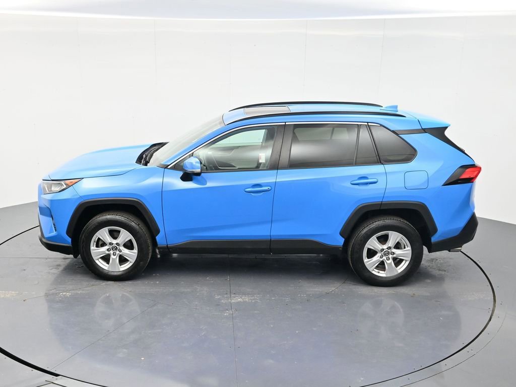 Used 2019 Toyota RAV4 XLE w/ Carpet Mat Package AWD/4WD image 44