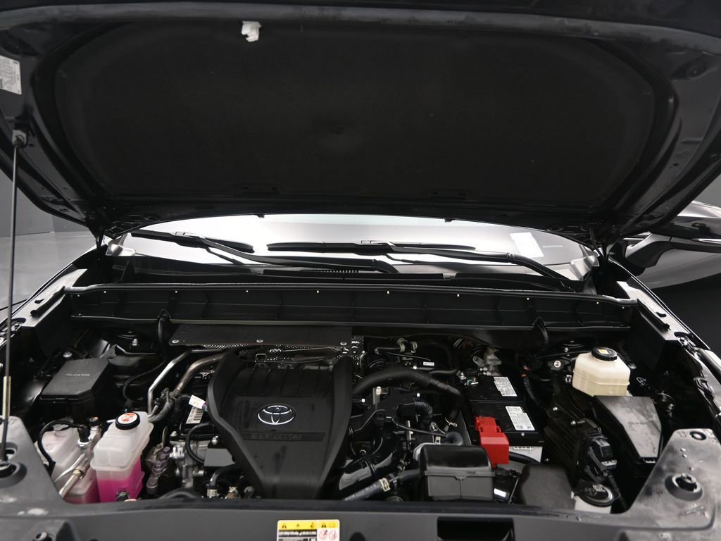 Used 2024 Toyota Highlander XSE image 16