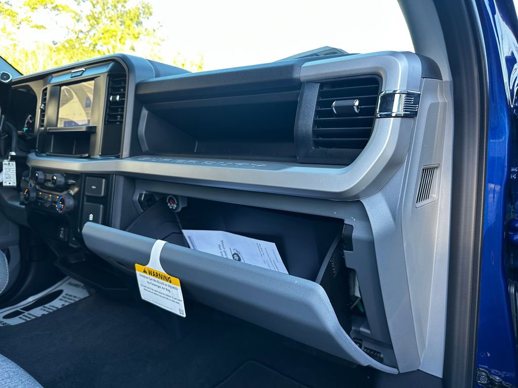 New 2026 Ford F250 XL w/ STX Appearance Package AWD/4WD image 44