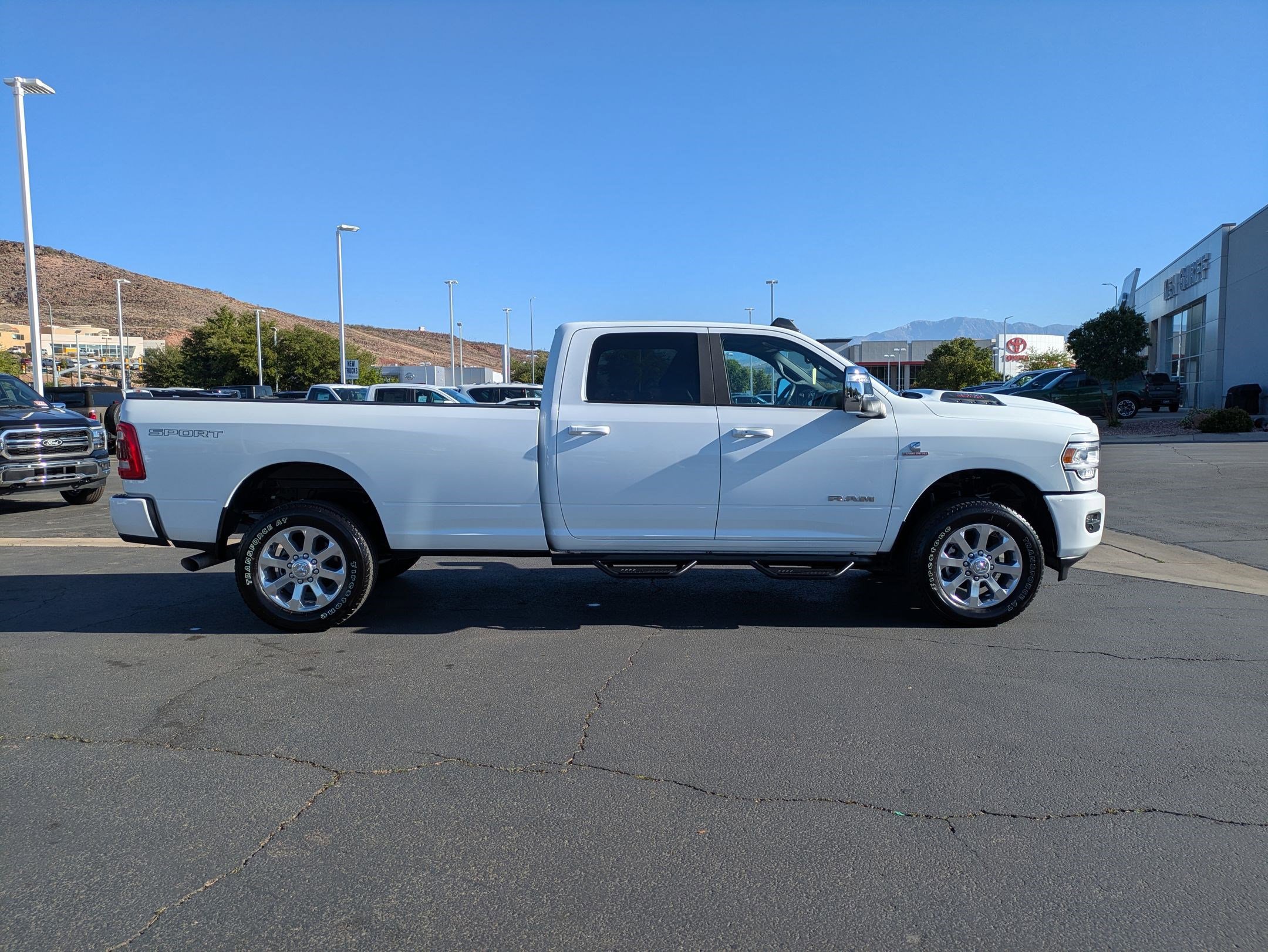 Used 2024 RAM 3500 Laramie w/ Sport Appearance Package AWD/4WD image 2