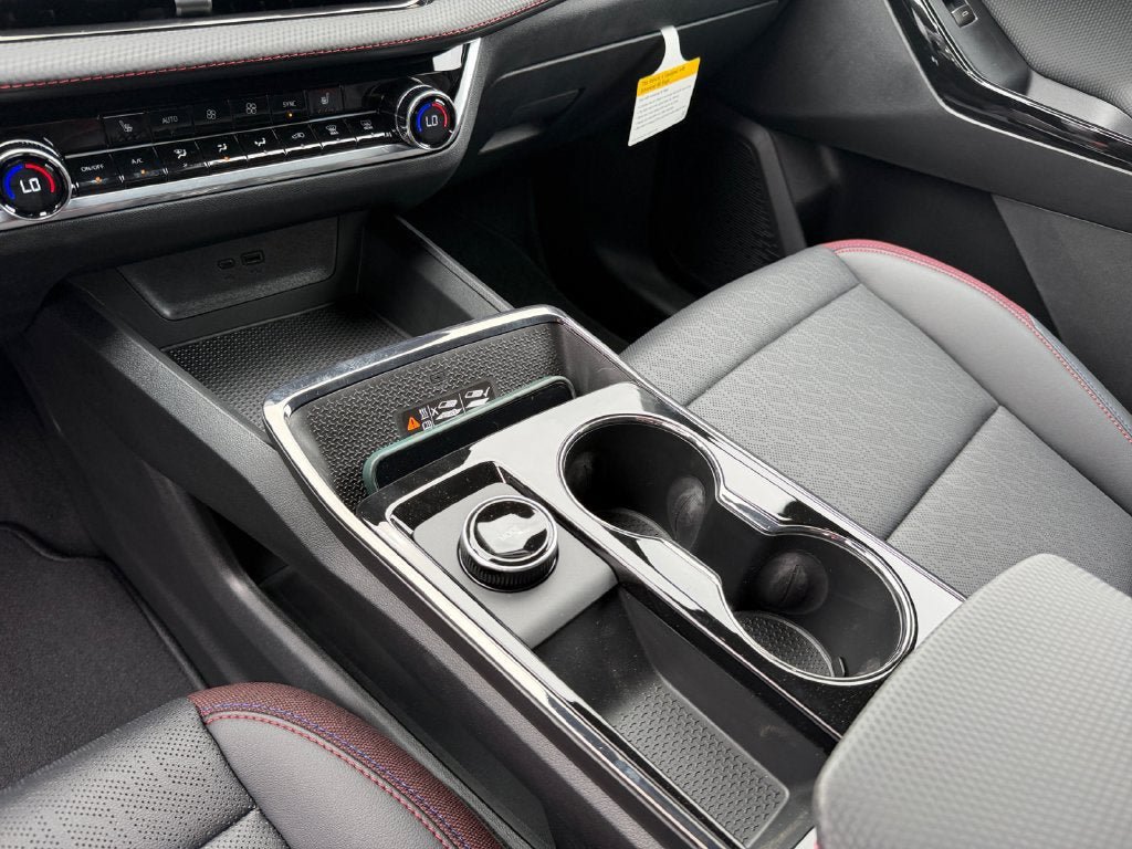 New 2026 Chevrolet Equinox RS w/ Safety and Technology Package AWD/4WD image 18