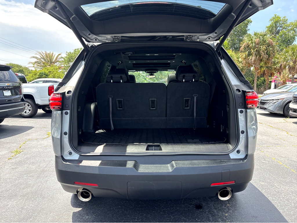 Used 2023 Chevrolet Traverse LT w/ LT Premium Package FWD image 25