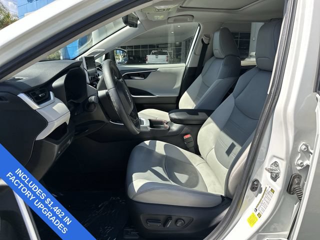 Used 2021 Toyota RAV4 Limited FWD image 30