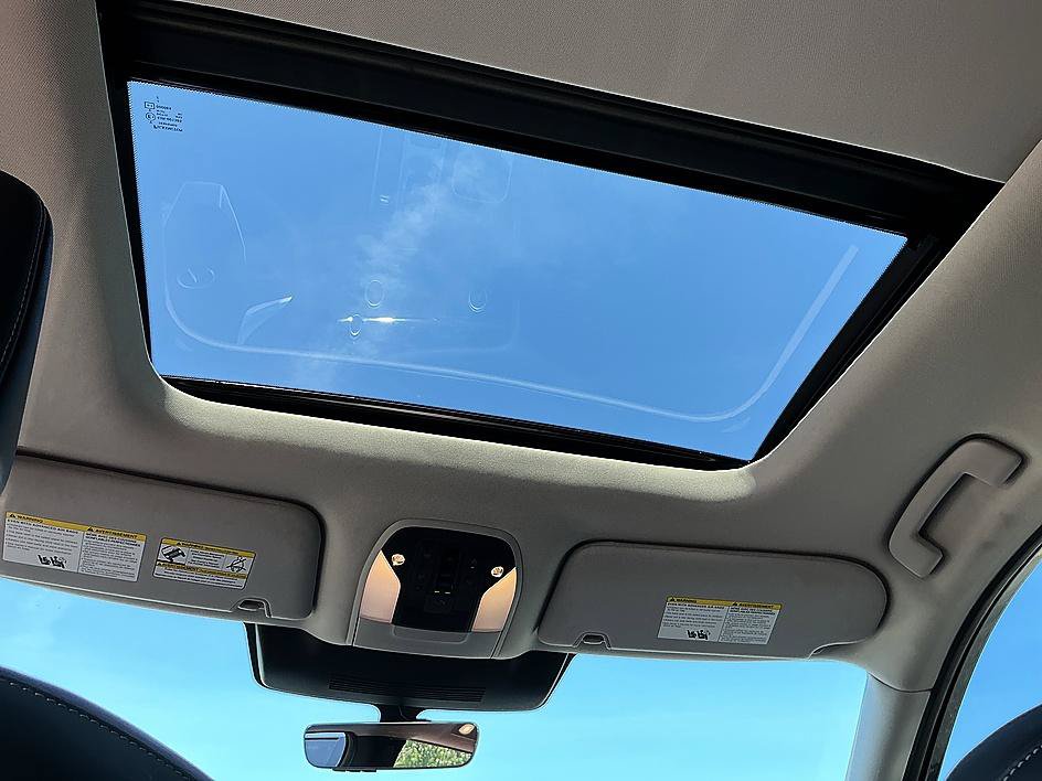 Used 2023 INFINITI QX60 Luxe w/ Cargo Package FWD image 29