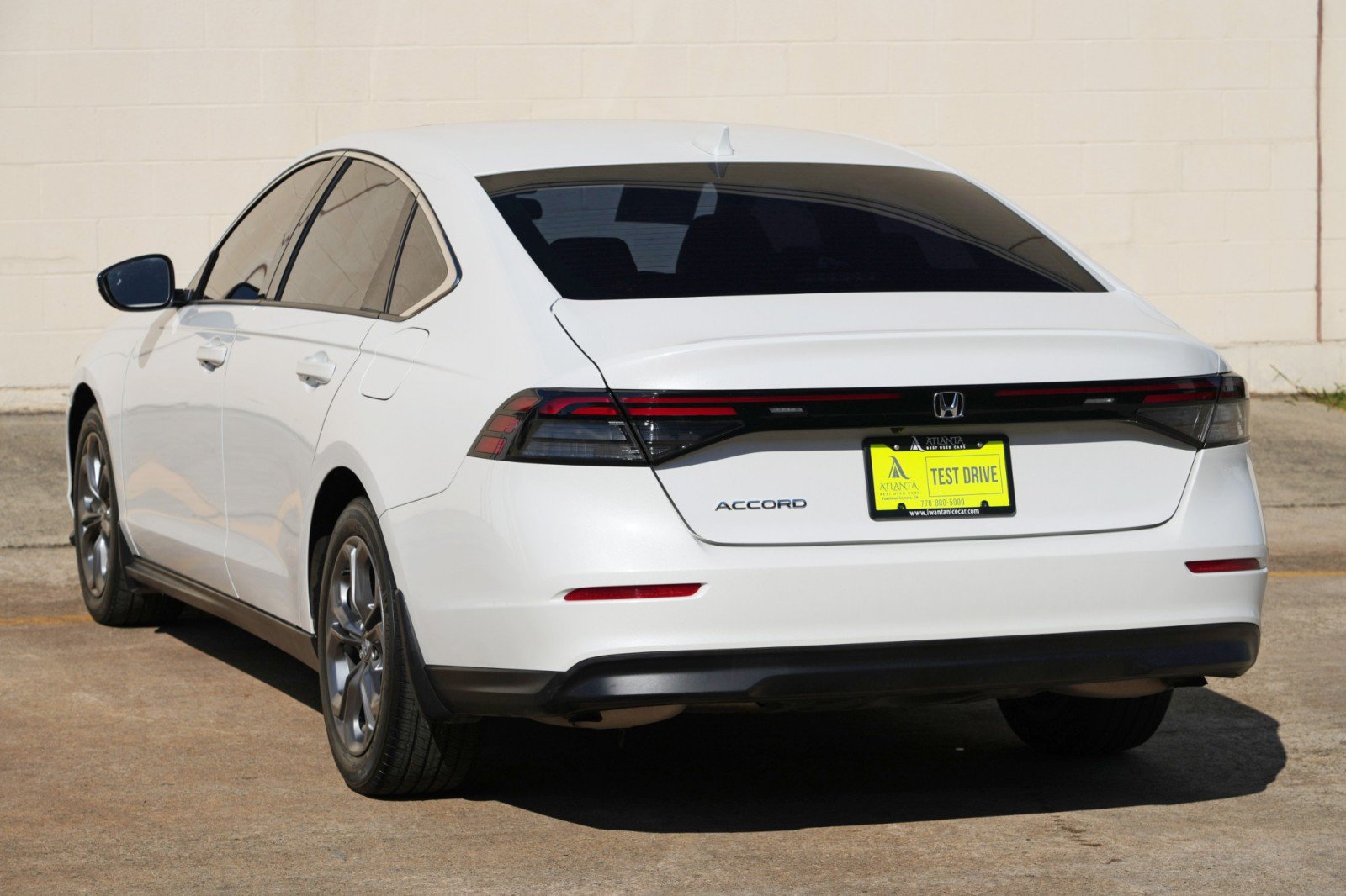 Used 2023 Honda Accord EX image 44