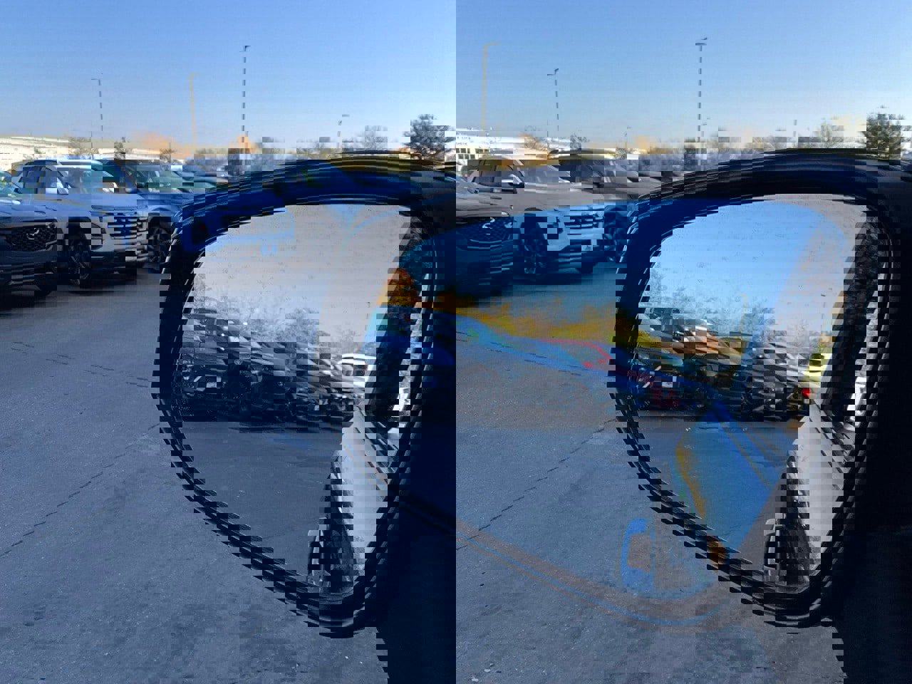 Used 2025 Toyota RAV4 XLE image 19