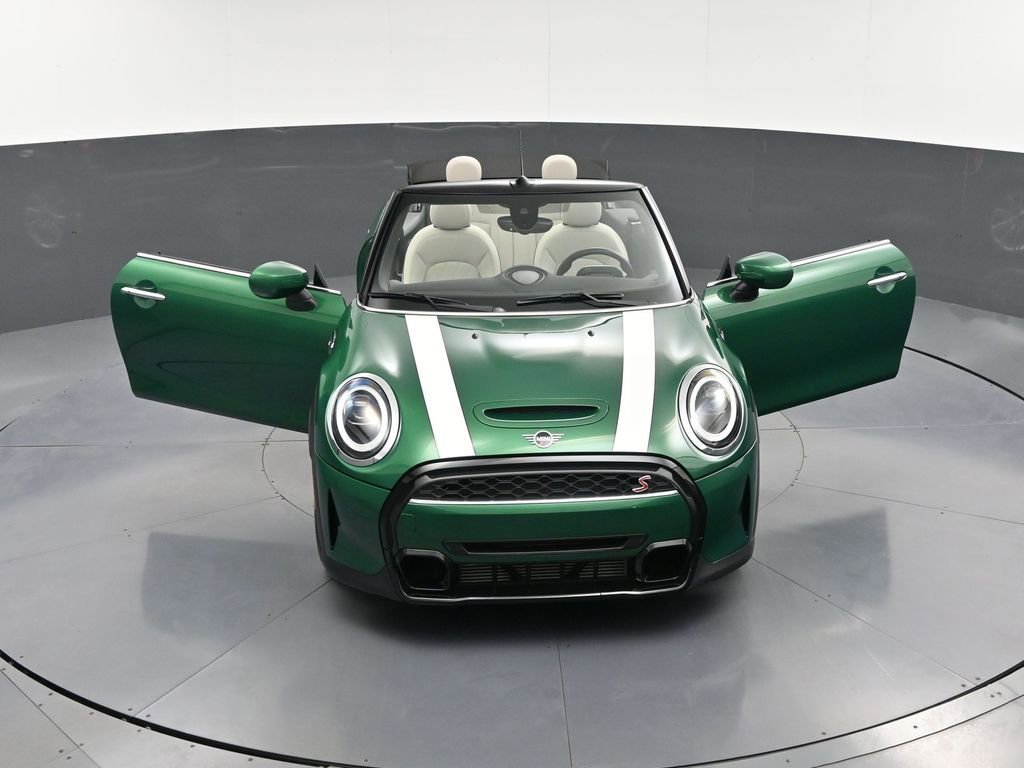 Used 2024 MINI Cooper S w/ Signature Upholstery Package image 35