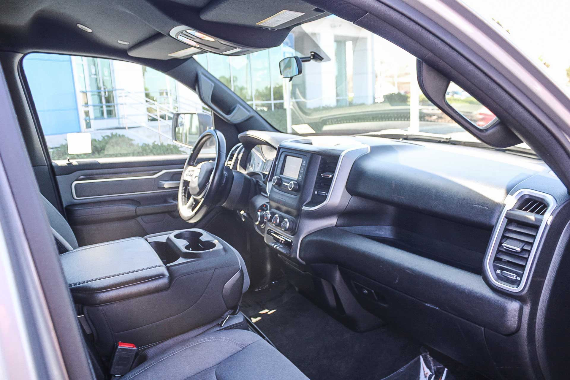 Used 2022 RAM 1500 Big Horn AWD/4WD image 18