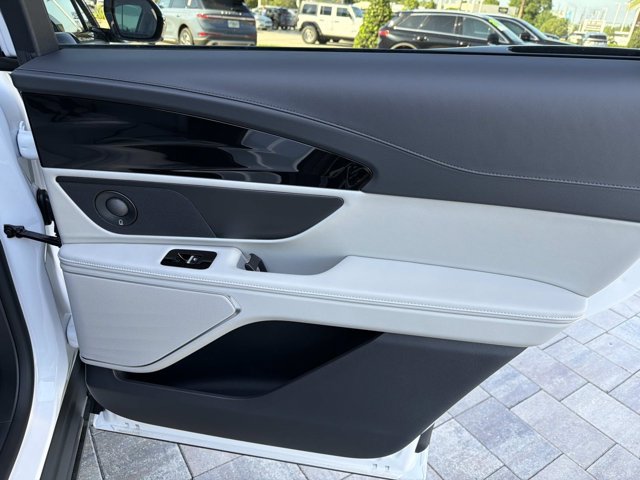 New 2026 Lincoln Nautilus Premier w/ Equipment Group 102A AWD/4WD image 21